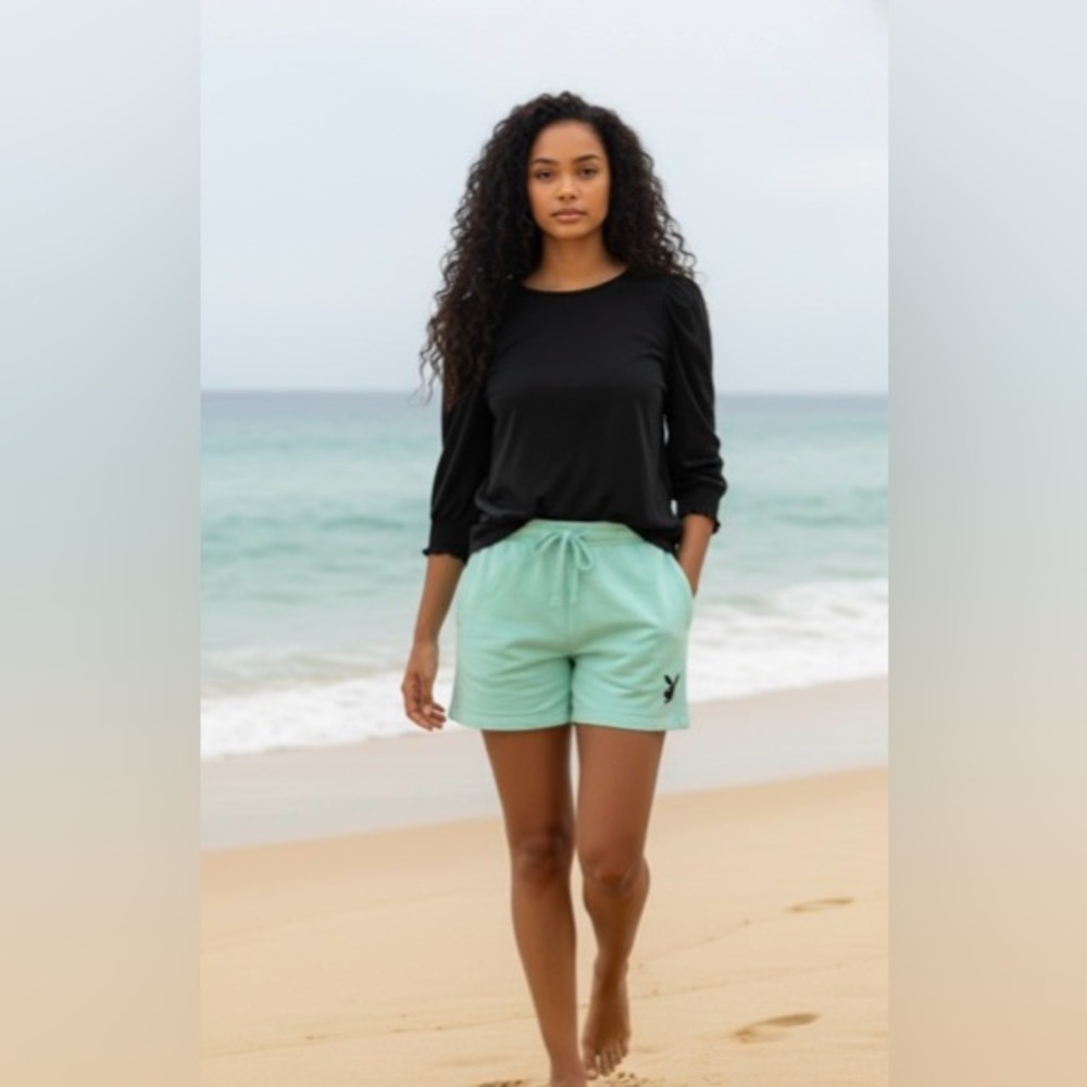 NEW-LG PLAYBOY Turquoise Shorts
Black Blouse Pleated Tunic
Vacation Outfit - Picture 2 of 12